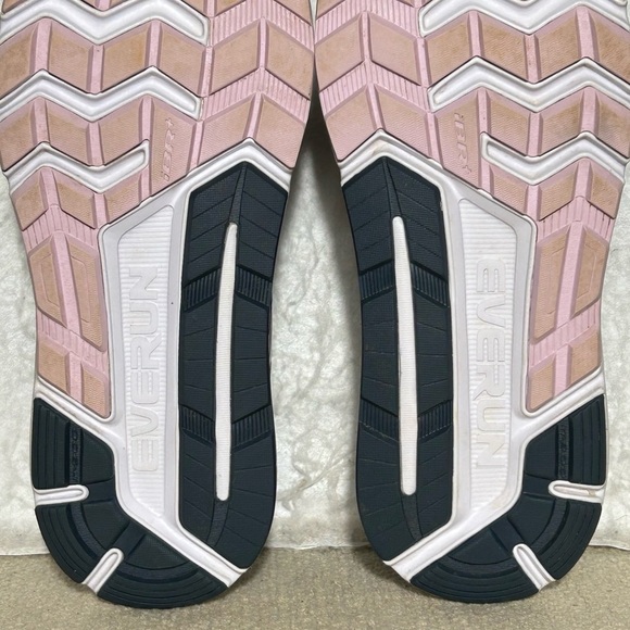 Saucony Womens Grey/Sliver Echelon 7 Running Athletic Sneakers Shoes SZ US 10 - Picture 10 of 11